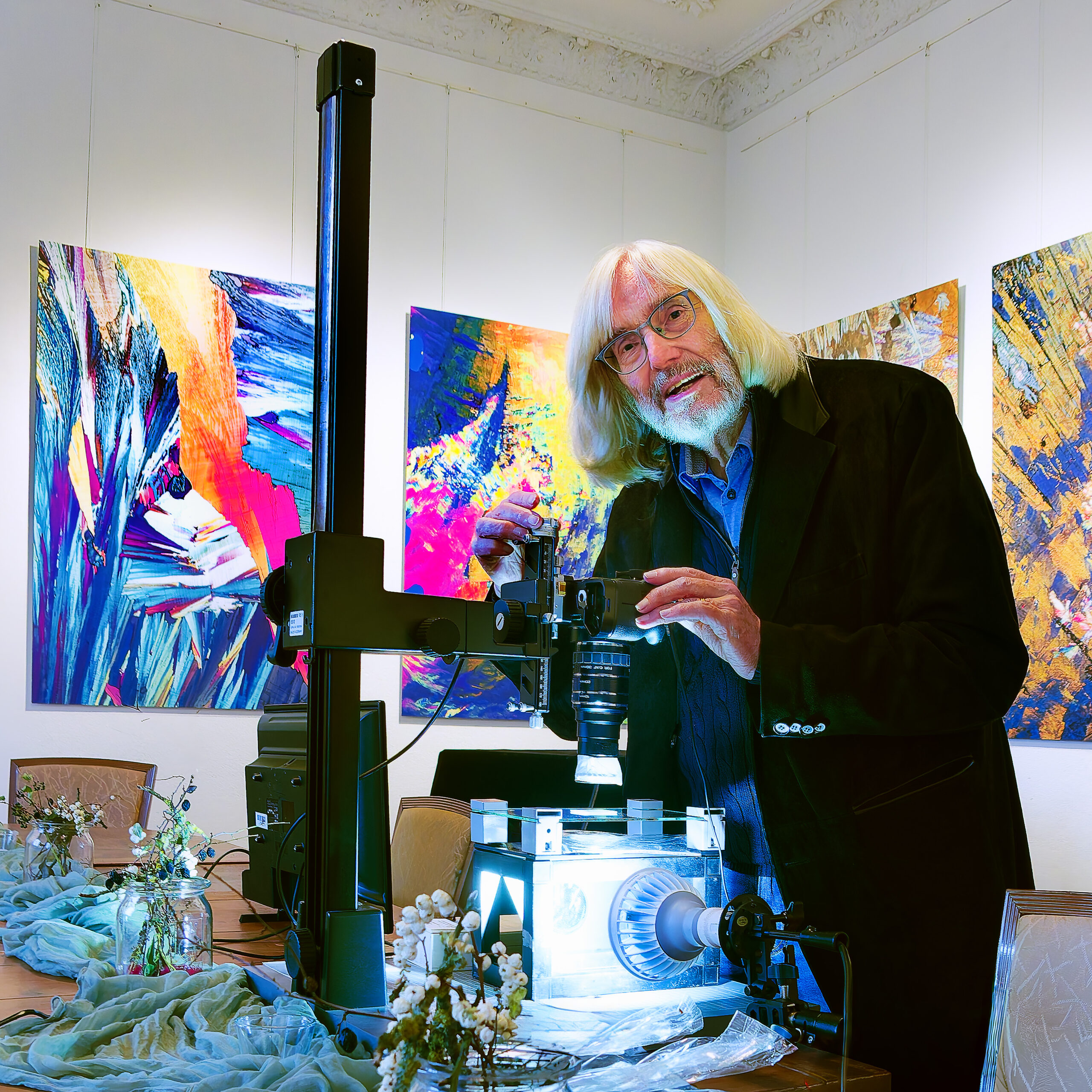 Ausstellung · Ich sehe, was ich weiss · Fotografie Bernd Perlbach · Bernd Perlbach bei der Arbeit